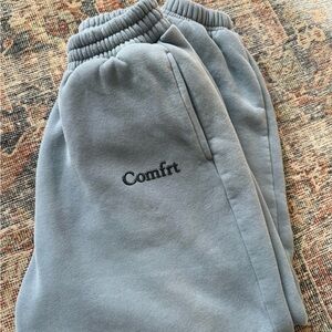 Comfrt Kids, size Med-Sky Blue sweats!